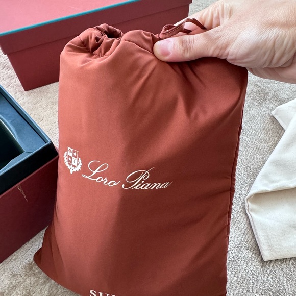 Loro Piana water bottle cashmere exclusive - Picture 8 of 13